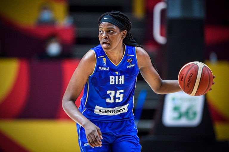 jonquel-jones-u-idealnoj-petorci-eurobasketa-bih3_60d8ece810cad