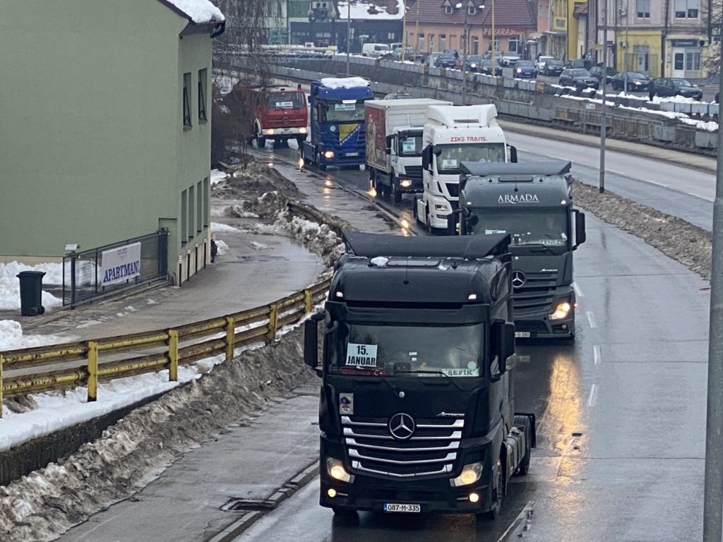 Dan vozača obilježen velikom paradom u Tuzli