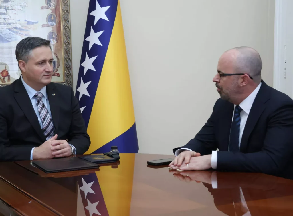 Bećirović s Ginkelom o energetskim projektima, reformskim procesima i državnoj imovini